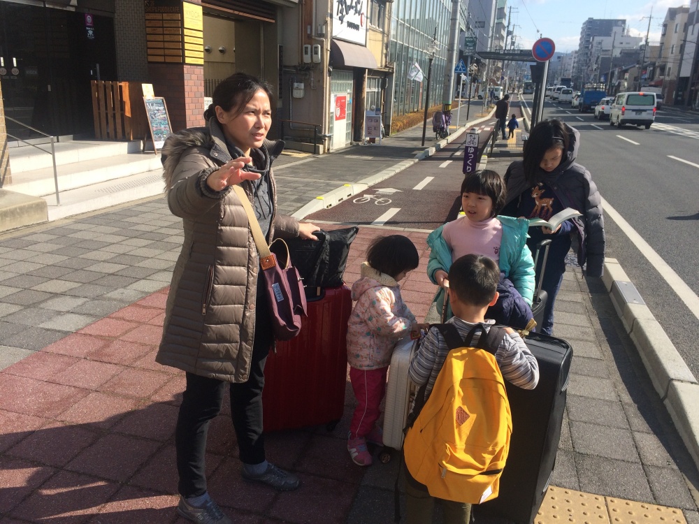 親子旅遊不藏私分享：一個媽如何帶四個娃勇闖日本？